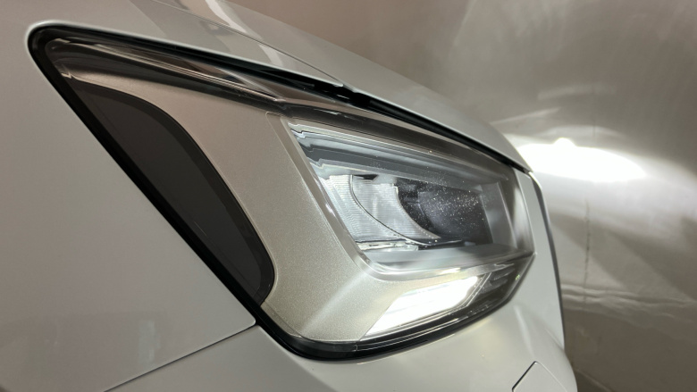 Audi Q2 35 TFSI Sport 5dr S Tronic [Tech] Petrol Estate